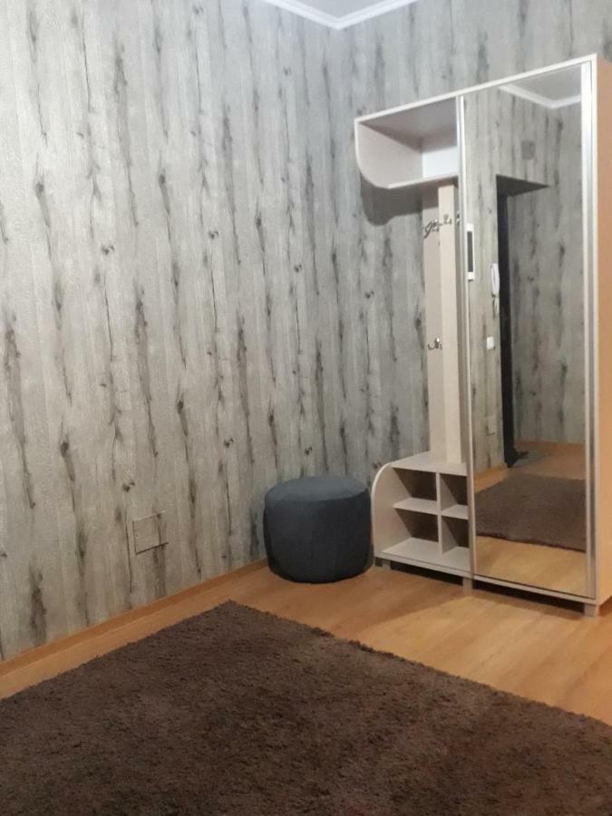 Large 2-Bedroom Apartament In The Center Chisinau Bagian luar foto